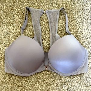 VS push up bra- front closure!